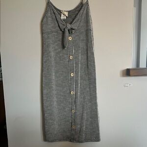 Striped Black and White Sleeveless Dress